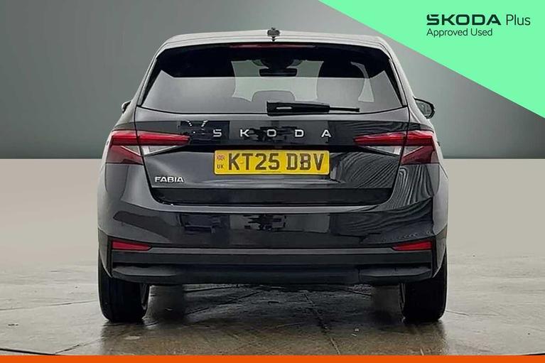 Used Skoda Fabia KT25DBV 8