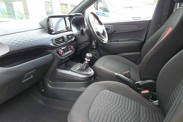 Used Hyundai i10 WM74CDV 2