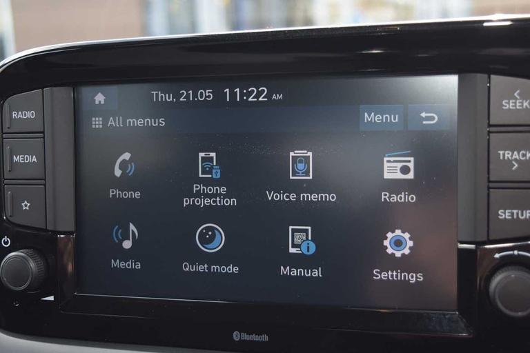 Used Hyundai i10 GV22WCG 19