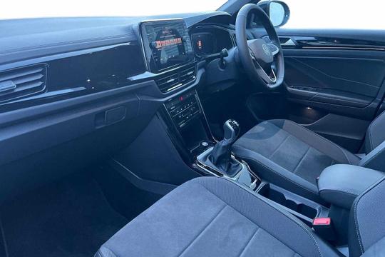 Volkswagen T-roc Photo modix-650c16207bf6eeee5ae3e54d39ab99548784640f.jpg
