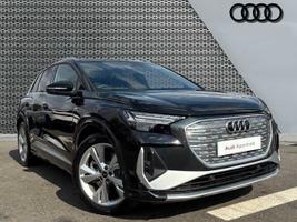 Used 2026 Audi Q4 E-tron Q4  S line 45 e-tron  210,00 kW Mythos black, metallic