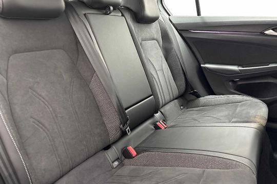 Volkswagen Golf Photo modix-67d265290d2233138fc5f31d416c4f676da2f111.jpg