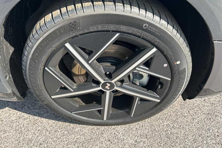 Used Hyundai IONIQ 5 WU26JYR 16