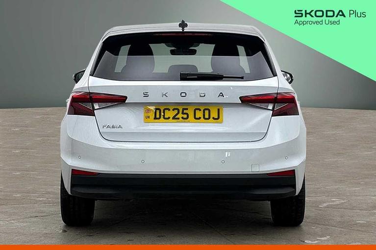Used Skoda Fabia DC25COJ 8