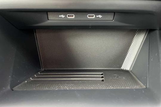 Volkswagen Golf Photo modix-6989c21f35b75ec58756bb73901070266607e002.jpg