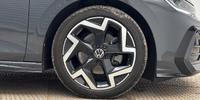 Volkswagen Golf Photo 4