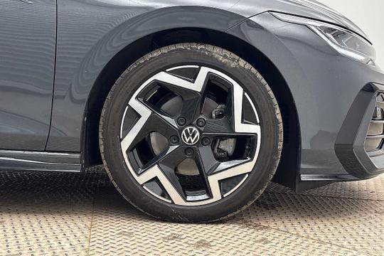 Volkswagen Golf Photo modix-69a434df828910d3153febefa9397302cea657f7.jpg