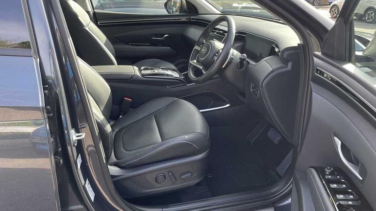 Used Hyundai Tucson HN73LJF 10