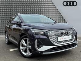 Used 2025 Audi Q4 E-tron Q4  S line 45 e-tron quattro 210,00 kW Aurora violet, metallic