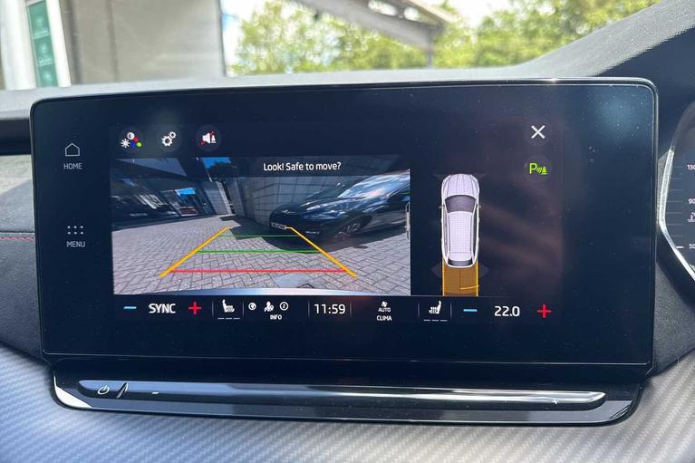 Used Skoda Octavia WU73UPM 17