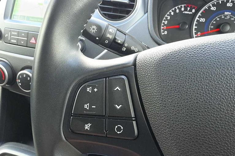 Used Hyundai i10 WP68EOS 17