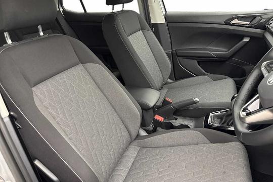 Volkswagen T-cross Photo modix-6a6b6c2f31aedf77ab9cd82895a4f1768325f2f1.jpg