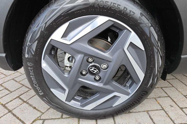 Used Hyundai BAYON WN75NVH 9