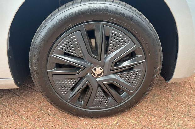 Used Skoda Fabia CU22VYN 5