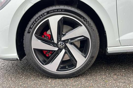 Volkswagen Polo Photo modix-6c523a905c44fe35af842f02a4ace3ac05cd1e68.jpg