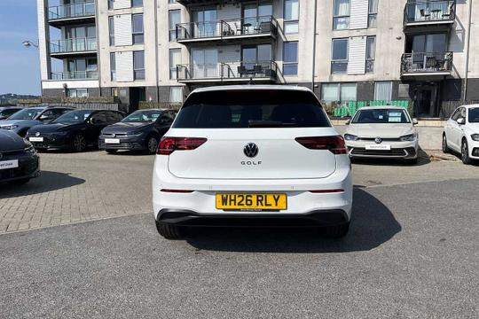 Volkswagen Golf Photo modix-6cd009c9648008694650309bd61e8467404af434.jpg
