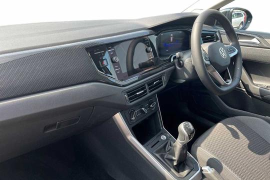 Volkswagen Taigo Photo modix-6de3b8237118076e9b0feeb74e7b3daeed843205.jpg