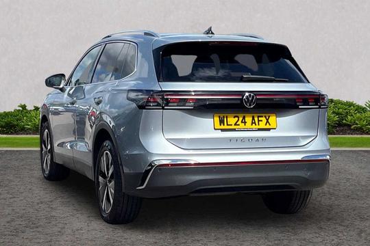Volkswagen Tiguan Photo modix-6ec172bd59eca383761c9868f8a1efa2b7f91dee.jpg