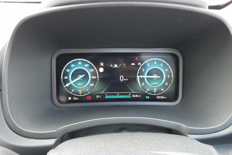 Used Hyundai KONA CU22XZF 11