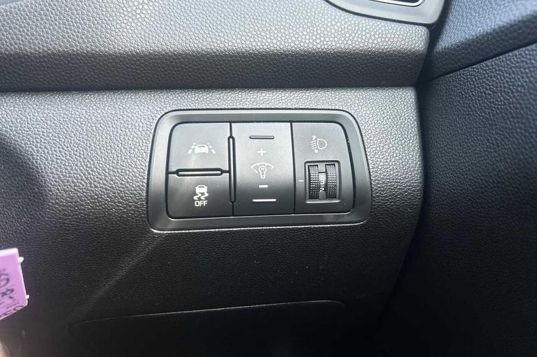 Used Hyundai i20 VN19RDZ 10