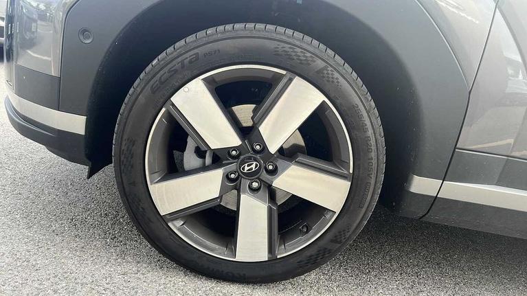 Used Hyundai SANTA FE WP25XRV 12