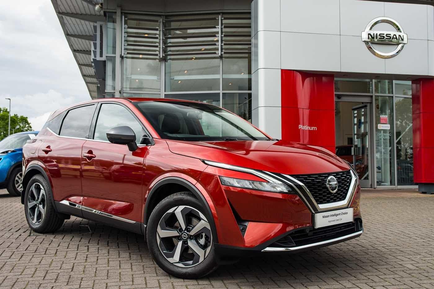 Nissan Qashqai 1.3 DiG-T MH 158 N-Connecta 5dr £25,499