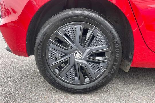 Skoda Fabia Photo modix-7082c1466f6f6330d4c9f1cb67c31cf53cbe1a71.jpg