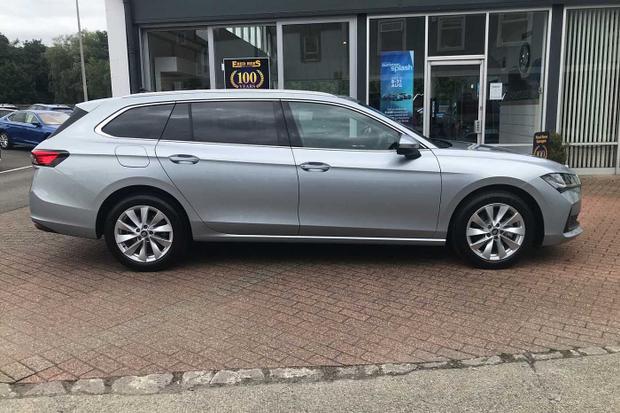 Used Skoda Superb CV25XYF 4
