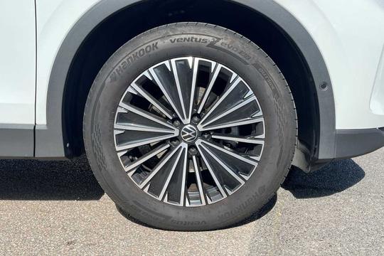 Volkswagen Tiguan Photo modix-73a40bc15a07b5ddc1817c280bff8c93d20975d9.jpg