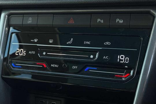 Volkswagen T-roc Photo modix-74036982ca23cb6784c158239ebd5d2bb17d9dd5.jpg