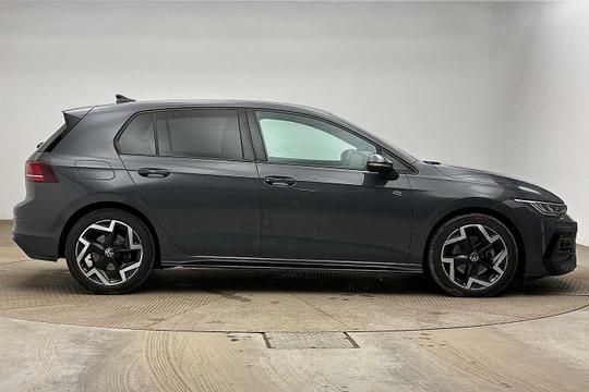 Volkswagen Golf Photo modix-7483eeaccc2fc0f7b65b6e72ef3e8efaa70e8ad3.jpg