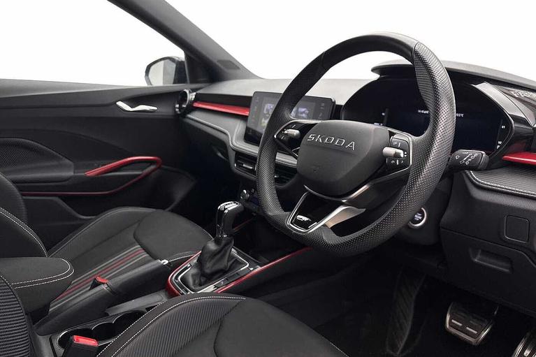 Used Skoda Fabia DF25OAW 6