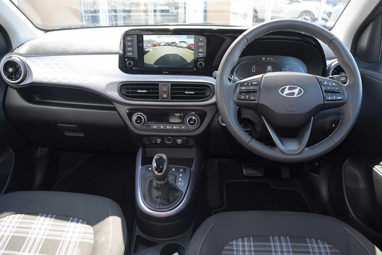 Used Hyundai i10 GX26YCM 18
