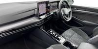 Volkswagen Golf Photo 1