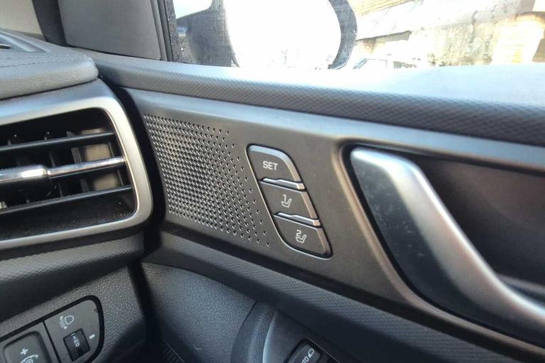 Used Hyundai IONIQ EK70OSA 12
