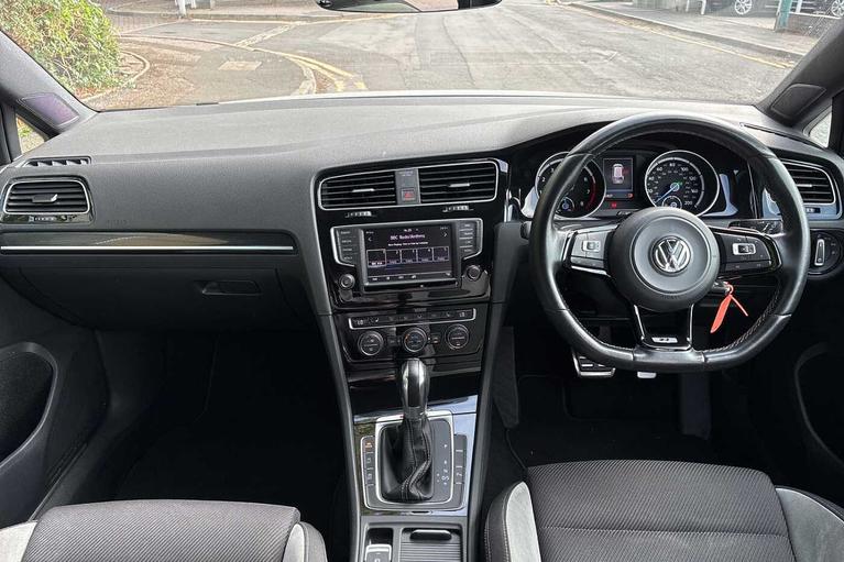 Used Volkswagen Golf DA66WMW 12