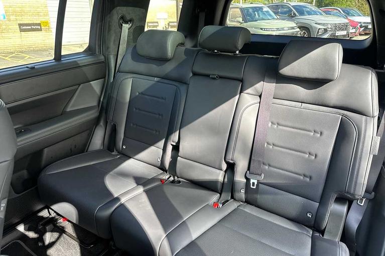 Used Hyundai SANTA FE WR75ULD 8
