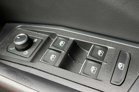 Volkswagen T-roc Photo modix-78b2d862d3488910e88d4904ad35b232eed1b20d.jpg