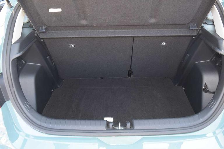 Used Hyundai i20 EY74DOA 17