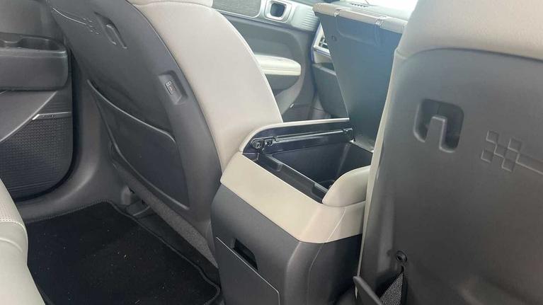 Used Hyundai SANTA FE WP25XRV 23