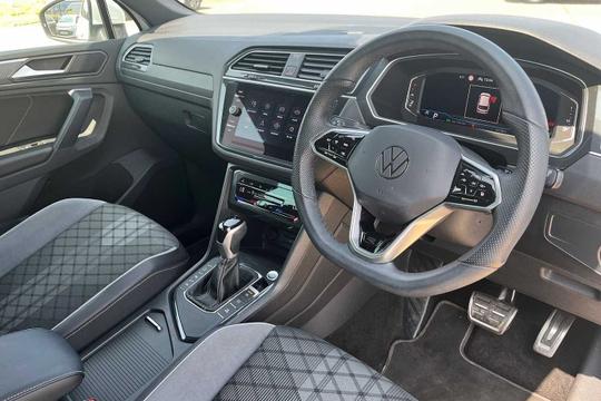 Volkswagen Tiguan Photo modix-7aa7b0b312c97694ed64fa9df1f1bd100be5ed83.jpg