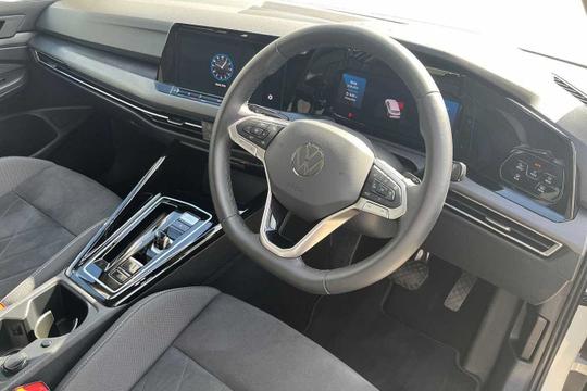 Volkswagen Golf Photo modix-7af5f53863901ce08132496ac772b27b42b627d3.jpg
