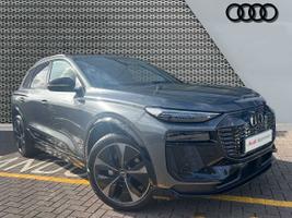 Used 2026 Audi Q6 E-tron SUV Black Edition  185,00 kW Daytona grey, pearl effect