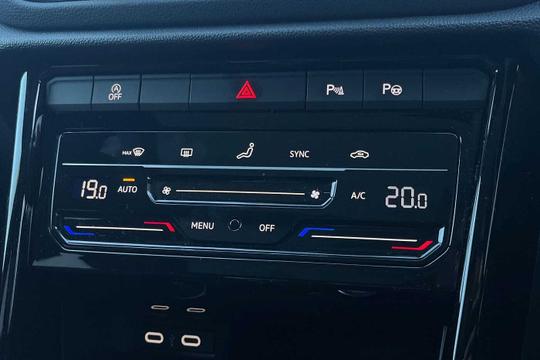 Volkswagen T-roc Photo modix-7ba03f059057d1383f850e344b95544f971704c6.jpg