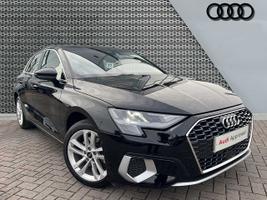 Used 2024 Audi A3 Sportback Sport 40 TFSI e  204 PS S tronic Brilliant black, solid