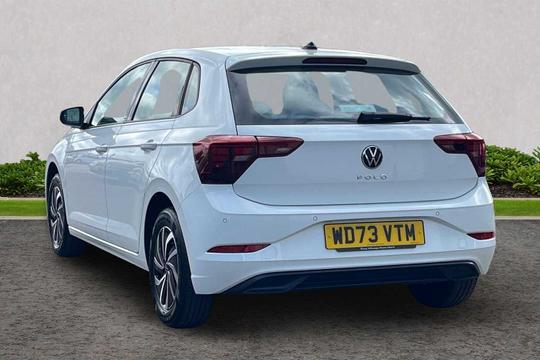 Volkswagen Polo Photo modix-7c3707c2ba832c4d1227066aa4d8e5caa5fcc078.jpg