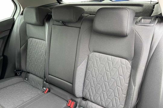 Volkswagen Golf Photo modix-7c3ff4ed5ed8fb36fb72121e4b885c0765b88f44.jpg