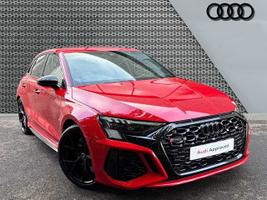 Used 2023 Audi Rs 3 Sportback 3 Carbon Black   400 PS S tronic Tango Red Metallic
