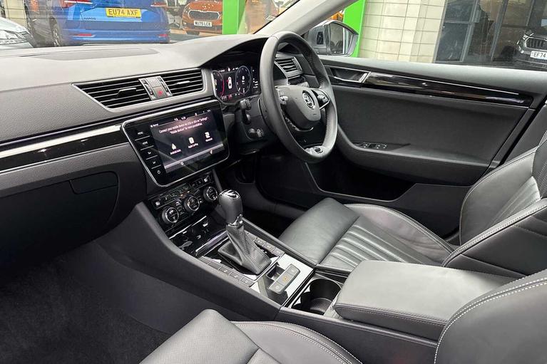 Used Skoda Superb DC73FPJ 2