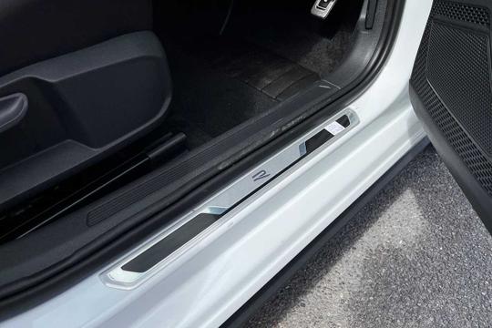Volkswagen Polo Photo modix-7d7d2b7f19ef907eef5c438b975d842f4550ba90.jpg